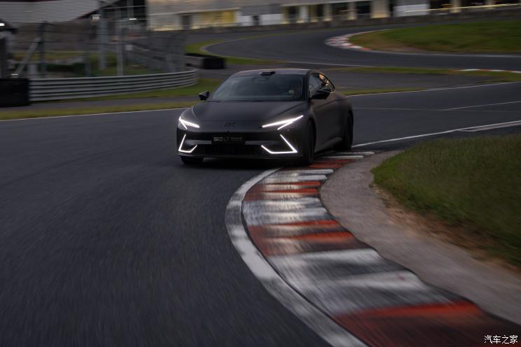 1666164222743837.jpeg 744x0_1_autohomecar__ChwFkmNOdO-AF8q0ALvM9Tp9bdw70.jpeg